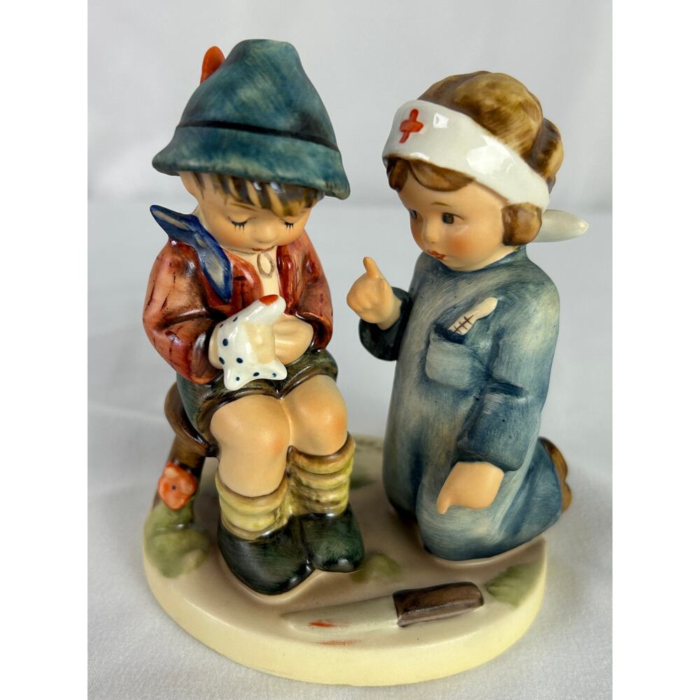 Goebel Little Nurse Hansel Merk Dir Das Figurine W Germany M I Hummel